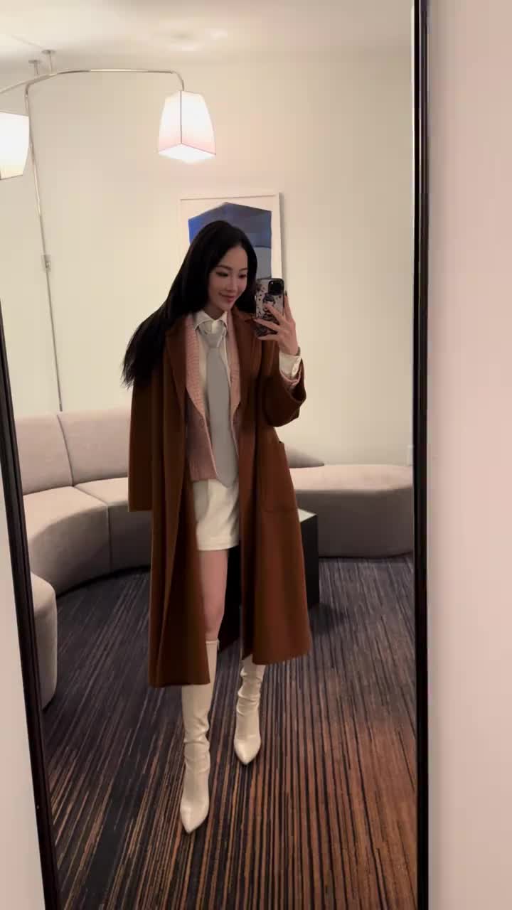 美女記者孟超曬大風衣長筒靴：馬刺力克太陽 保羅搶斷歷史第二！