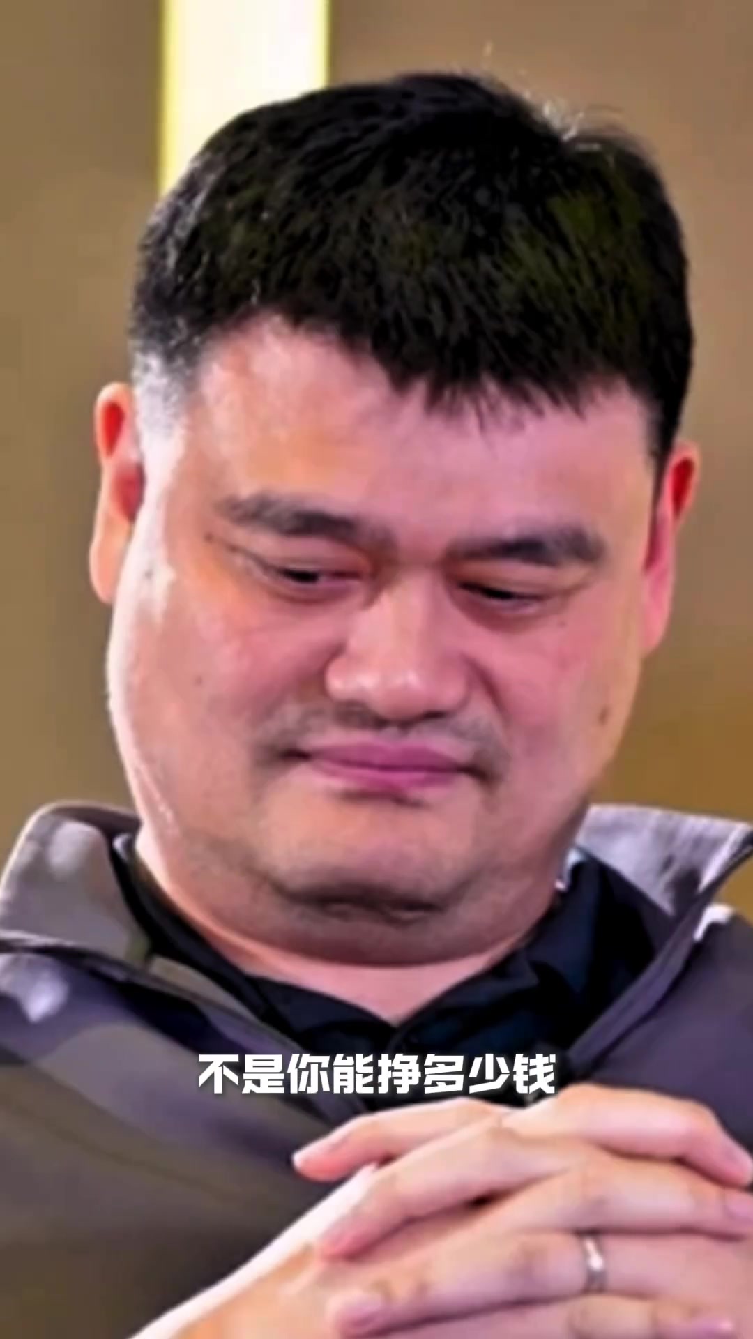 王治郅：我們是球員，最后比的不是你的流量、你的發(fā)型