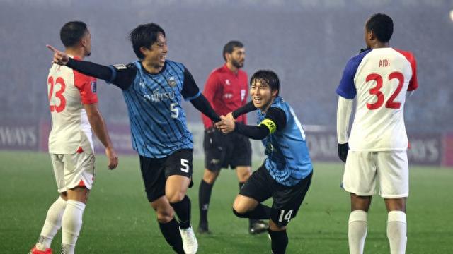 亞冠申花敗川崎，無緣八強(qiáng)，C羅對(duì)決夢(mèng)破。