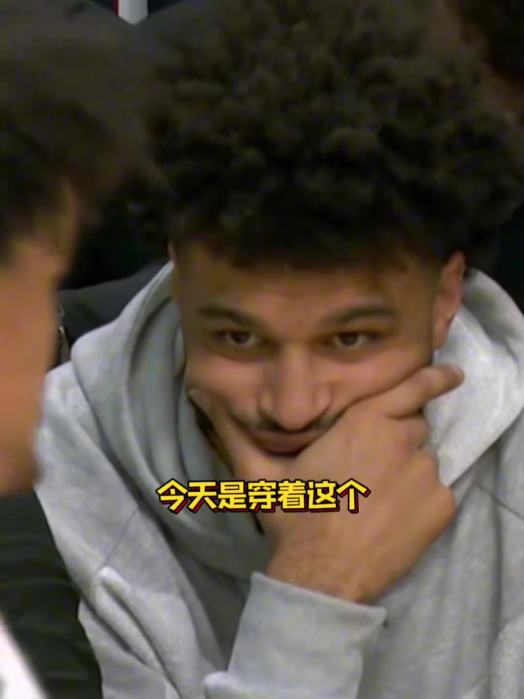 穆雷：好嘛，解說都把我認(rèn)成布朗尼了！
