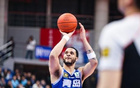 韋世龐19中12，35分6板3助6斷，全能表現(xiàn)助青島勝敵