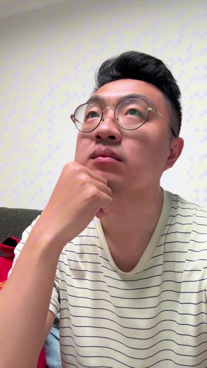 解說員看了直嘆氣：王大雷?。∵@都能失誤