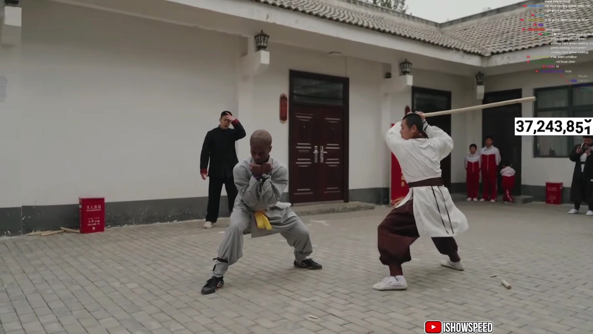 狠活兒！甲亢哥被師傅一棍子干趴下了