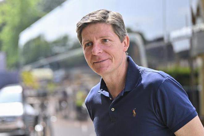 記者：萊比錫選帥考慮格拉斯納、弗蘭克等，非謝周三主帥羅爾首選。