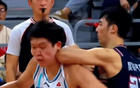 楊瀚森對抗強(qiáng)度高，NCAA球員肘擊照曝光