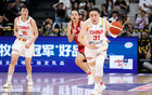 中國女籃賈賽琪耳部縫針，情況穩(wěn)定。